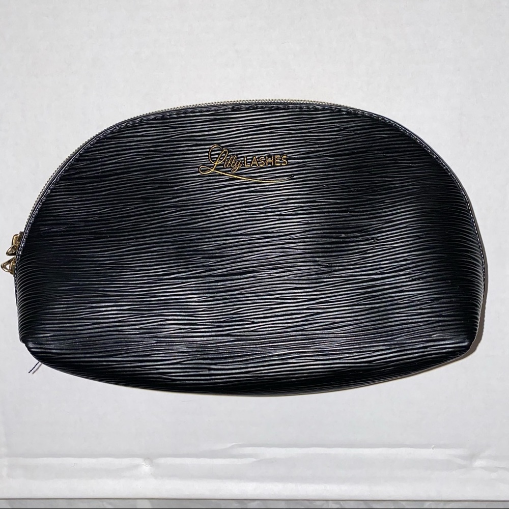 NWOT Lilly Lashes Cosmetic Bag